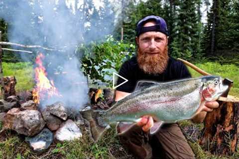 Cooking Fish on Primitive Bushcraft Smoker in the Wild | Catch, Clean, Cook in Survival Fishing