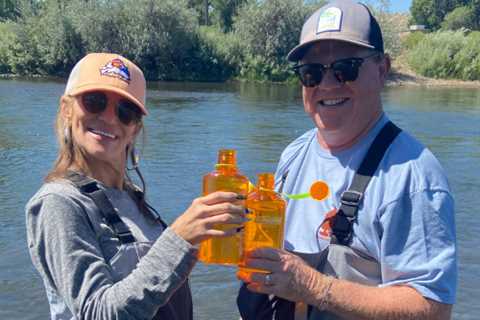 Cheers to Reusable Bottles!